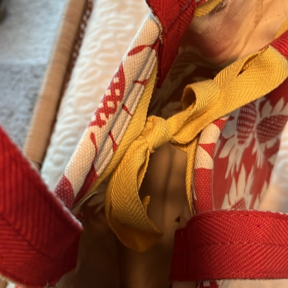 Lucky Canvas Tote, Sturdy,Rust color, off-white sunflowers, yellow accents - Picture 5 of 7